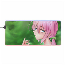 Charger l&#39;image dans la galerie, Tapis de souris LED RVB Shikimori&#39;s Not Just A Cutie (tapis de bureau)
