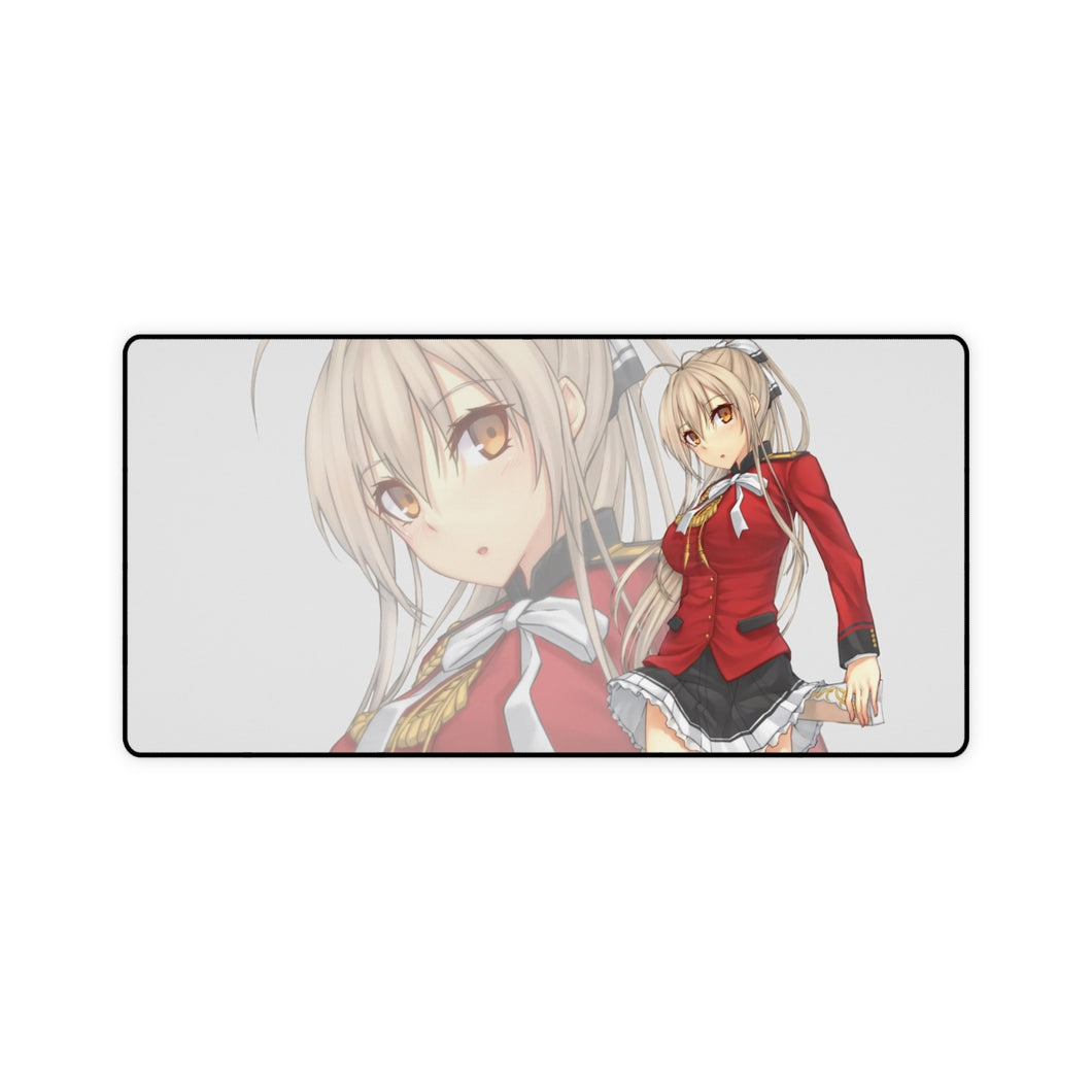 Isuzu Sento Mouse Pad (Desk Mat)