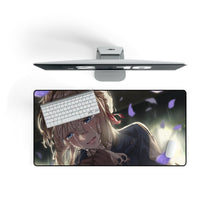 Charger l&#39;image dans la galerie, Tapis de souris Violet Evergarden (tapis de bureau)
