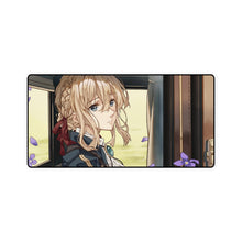 Cargar imagen en el visor de la galería, Alfombrilla de ratón (alfombrilla de escritorio) de Violet Evergarden
