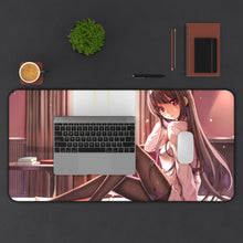 Cargar imagen en el visor de la galería, Utaha Kasumigaoka Mouse Pad (Desk Mat) With Laptop
