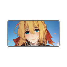 Cargar imagen en el visor de la galería, Alfombrilla de ratón (alfombrilla de escritorio) de Violet Evergarden
