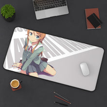 Cargar imagen en el visor de la galería, Oreimo Kirino Kousaka Mouse Pad (Desk Mat) On Desk
