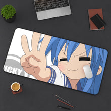 Cargar imagen en el visor de la galería, Lucky Star Konata Izumi Mouse Pad (Desk Mat) On Desk
