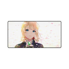 Cargar imagen en el visor de la galería, Alfombrilla de ratón (alfombrilla de escritorio) de Violet Evergarden
