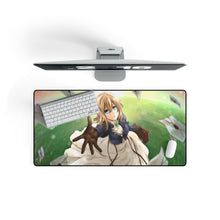 Charger l&#39;image dans la galerie, Tapis de souris Violet Evergarden (tapis de bureau)
