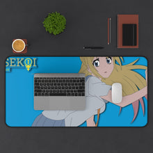 Cargar imagen en el visor de la galería, Nisekoi Chitoge Kirisaki Mouse Pad (Desk Mat) With Laptop
