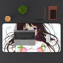 Cargar imagen en el visor de la galería, Eru Chitanda Smiling Mouse Pad (Desk Mat) With Laptop
