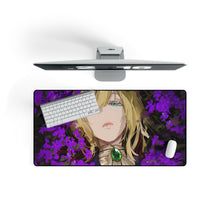 Cargar imagen en el visor de la galería, Alfombrilla de ratón (alfombrilla de escritorio) de Violet Evergarden
