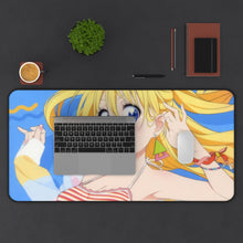 Cargar imagen en el visor de la galería, Nisekoi Chitoge Kirisaki Mouse Pad (Desk Mat) With Laptop
