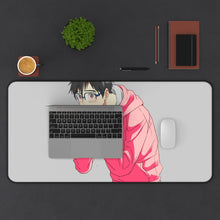 Cargar imagen en el visor de la galería, Yuri!!! On Ice Mouse Pad (Desk Mat) With Laptop
