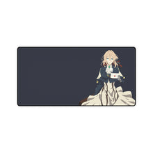 Charger l&#39;image dans la galerie, Tapis de souris Violet Evergarden (tapis de bureau)
