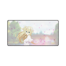 Cargar imagen en el visor de la galería, Alfombrilla de ratón (alfombrilla de escritorio) de Violet Evergarden
