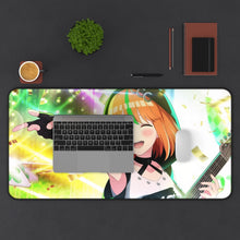 Cargar imagen en el visor de la galería, The Quintessential Quintuplets Yotsuba Nakano Mouse Pad (Desk Mat) With Laptop
