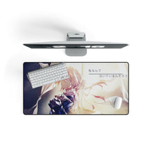 Charger l&#39;image dans la galerie, Tapis de souris Violet Evergarden (tapis de bureau)
