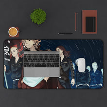 Cargar imagen en el visor de la galería, Tokyo Revengers Takemichi Hanagaki, Chifuyu Matsuno, Keisuke Baji, Kazutora Hanemiya Mouse Pad (Desk Mat) With Laptop
