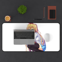 Cargar imagen en el visor de la galería, Chitoge Mouse Pad (Desk Mat) With Laptop
