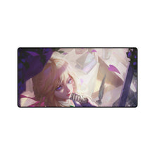 Cargar imagen en el visor de la galería, Alfombrilla de ratón (alfombrilla de escritorio) de Violet Evergarden
