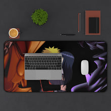 Charger l&#39;image dans la galerie, Naruto and Hinita Kissing Mouse Pad (Desk Mat) With Laptop
