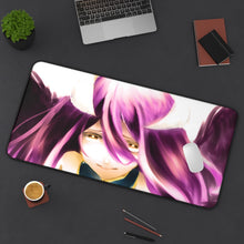 Cargar imagen en el visor de la galería, Albedo Mouse Pad (Desk Mat) On Desk
